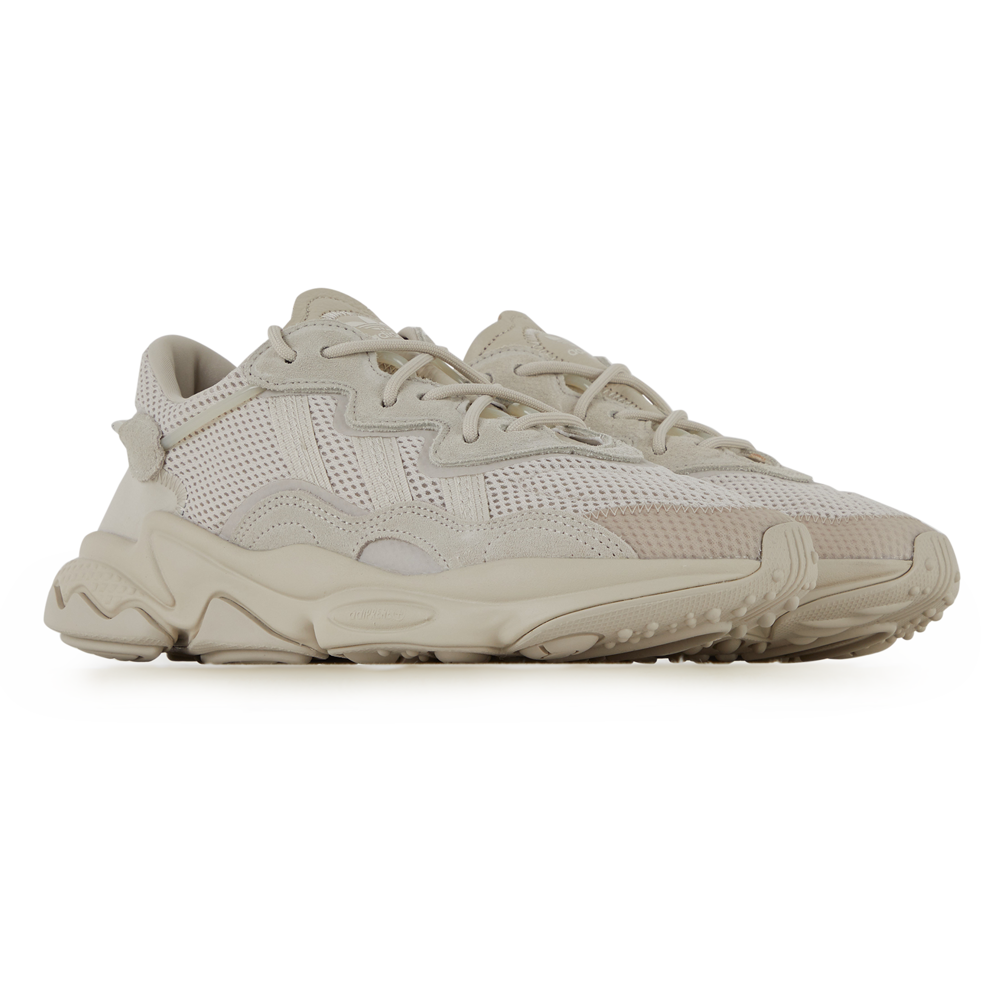 Ozweego courir clearance