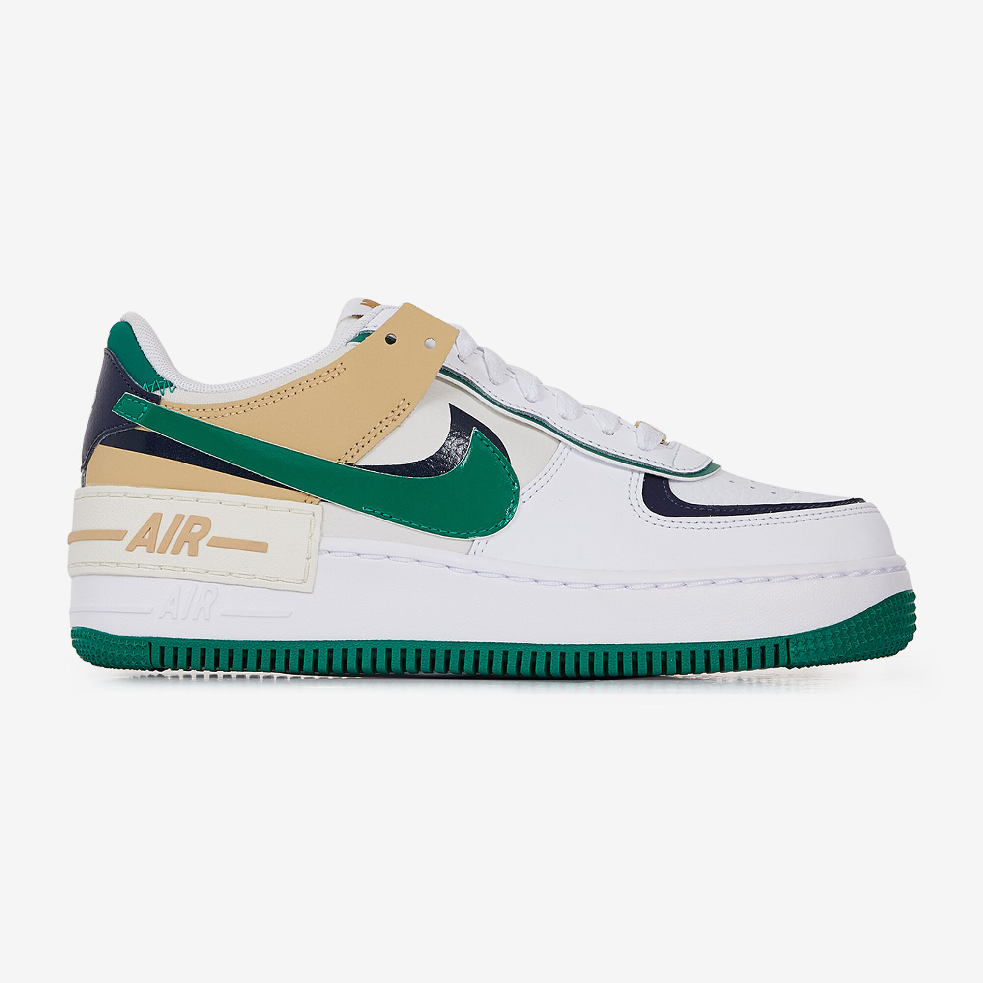 Nike AIR FORCE 1 Sneakers Baskets Streatwear Courir