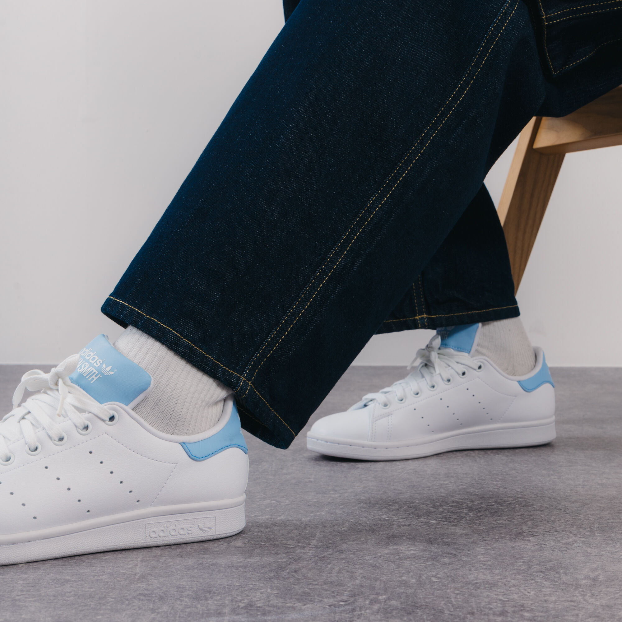 Stan smith sale bleu courir