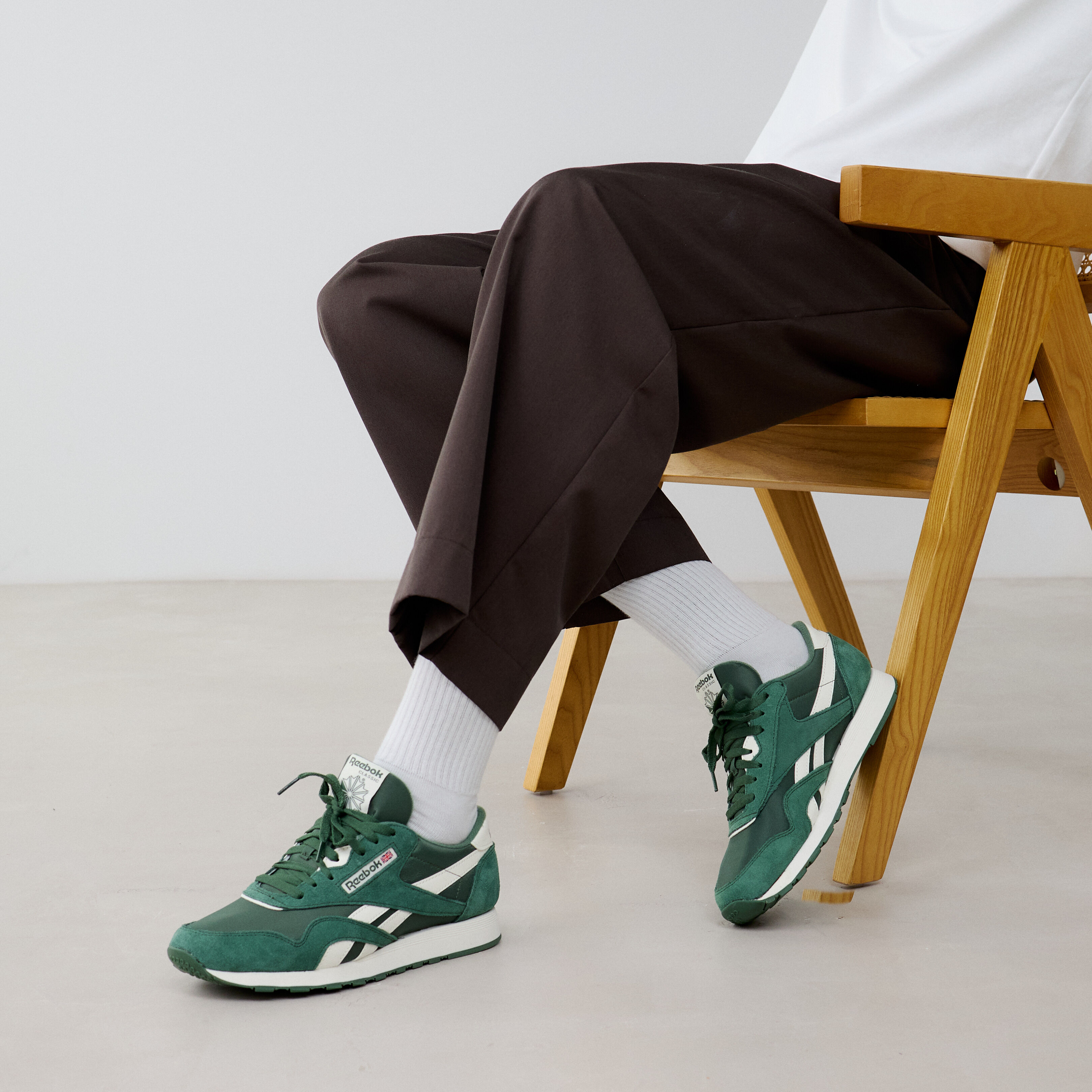 REEBOK CLASSIC NYLON GREEN SNEAKERS MEN Courir