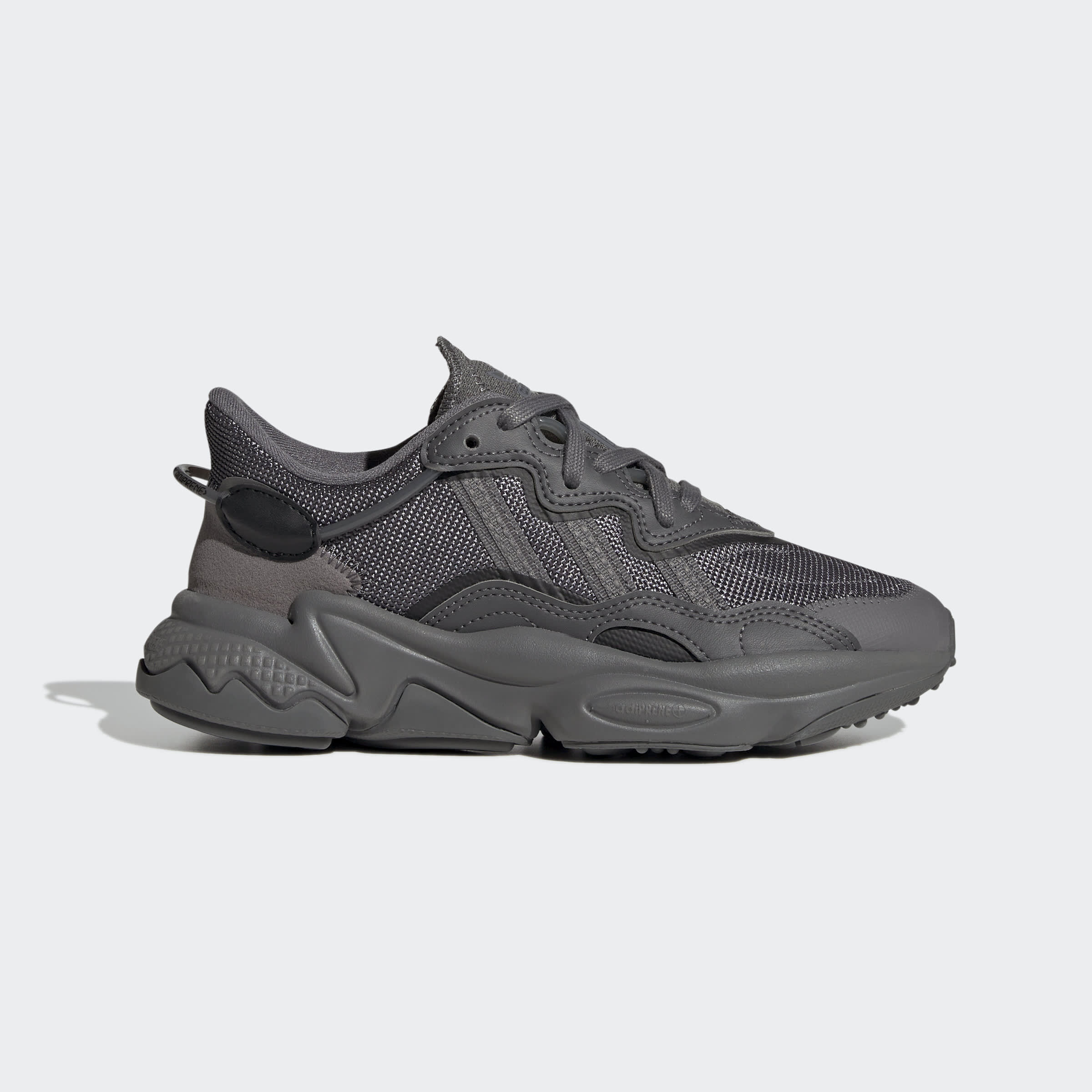 junior ozweego trainer