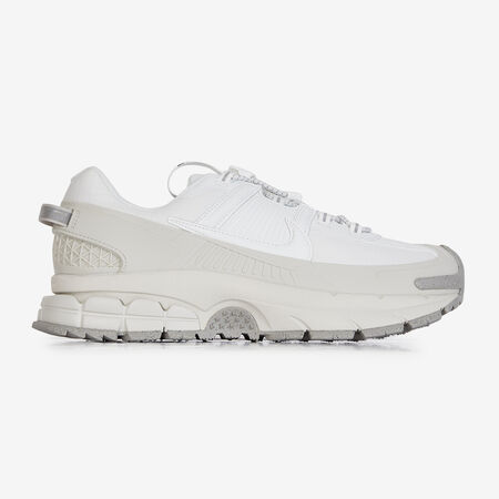 NIKE zoom vomero ZOOM VOMERO ROAM WHITE/BEIGE MEN