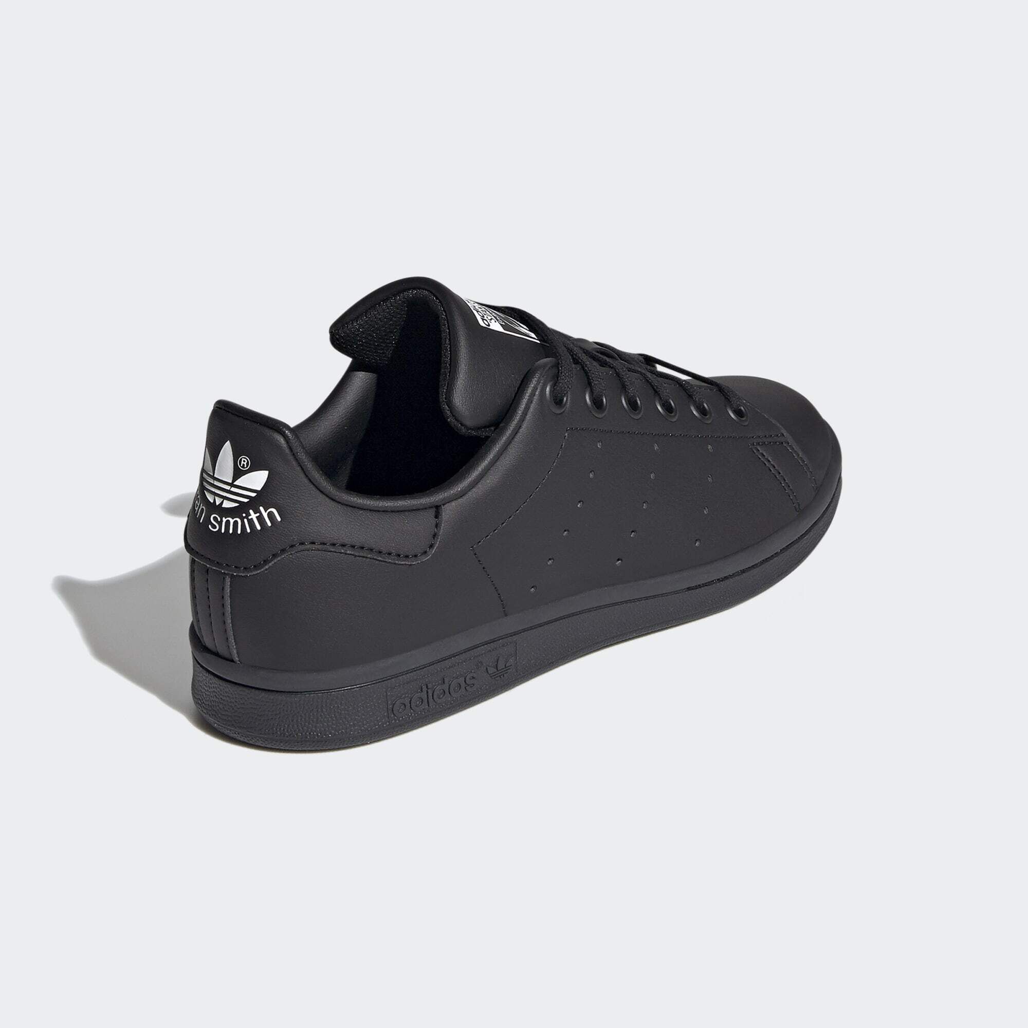 ADIDAS ORIGINALS STAN SMITH BLACK SNEAKERS KIDS Courir