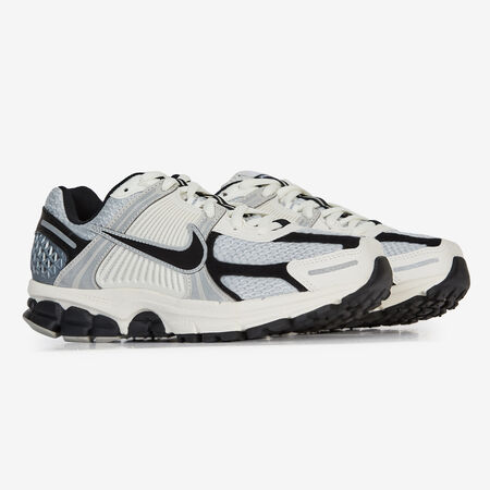 NIKE zoom vomero ZOOM VOMERO 5 BEIGE/BLACK WOMEN