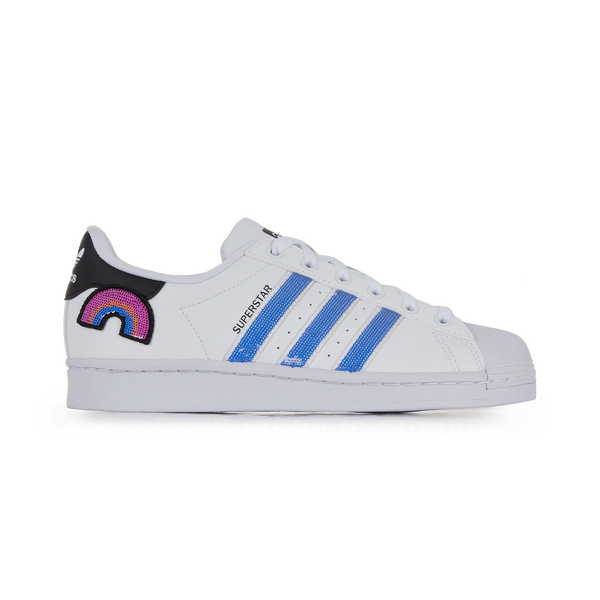 Bord de mer ne pas faire Téléphérique adidas bleu superstar enfant calculatrice Sécurise fantôme