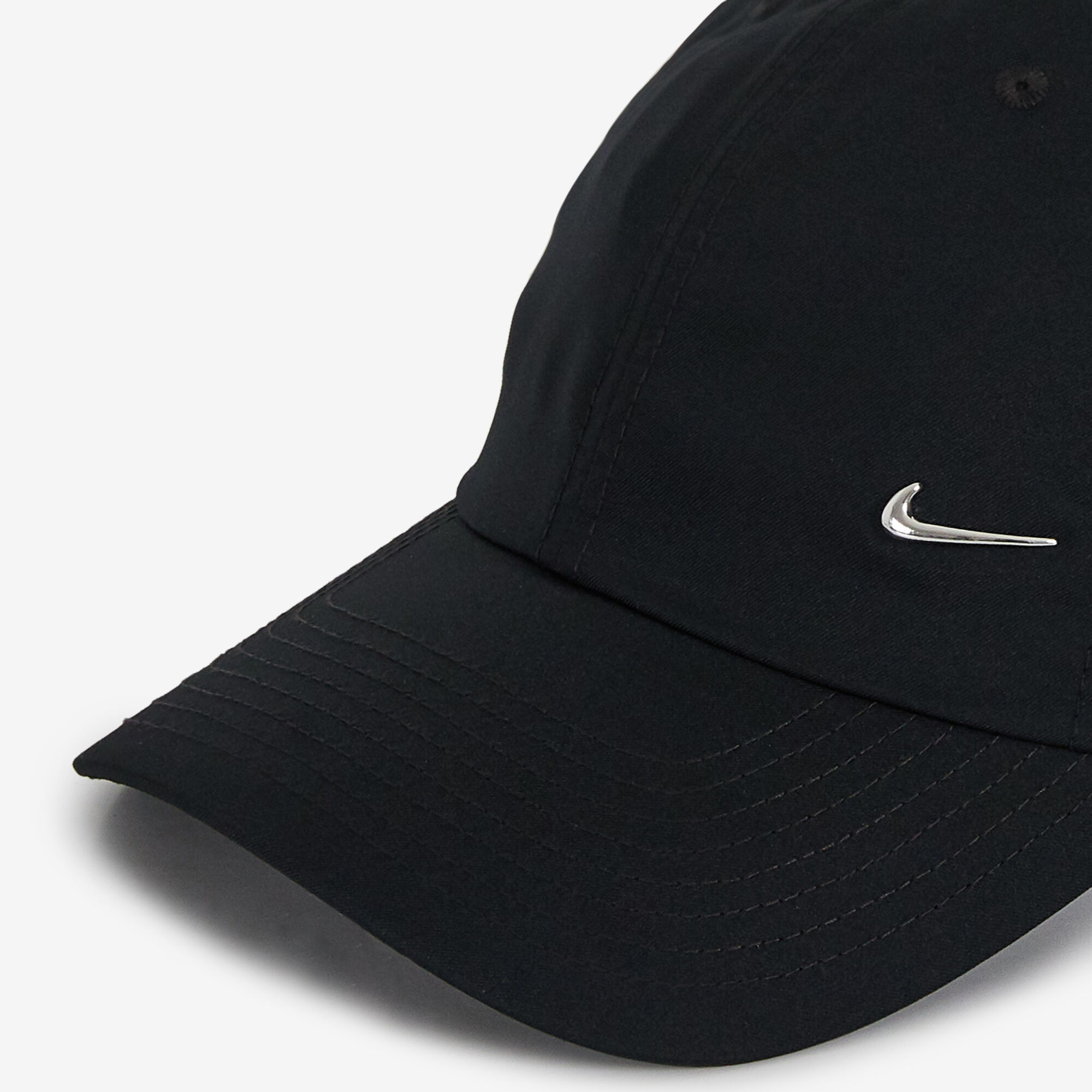 NIKE casquette metal swoosh