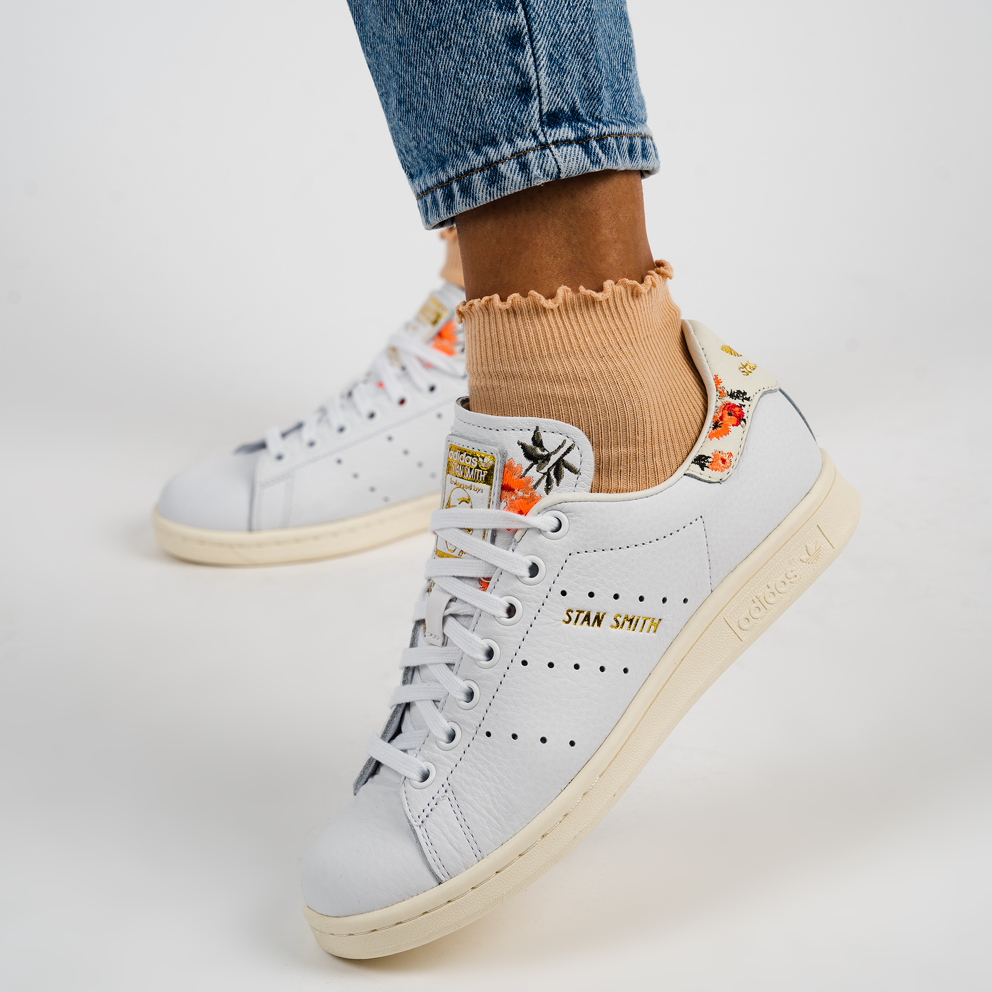stan smith blanche et rose femme