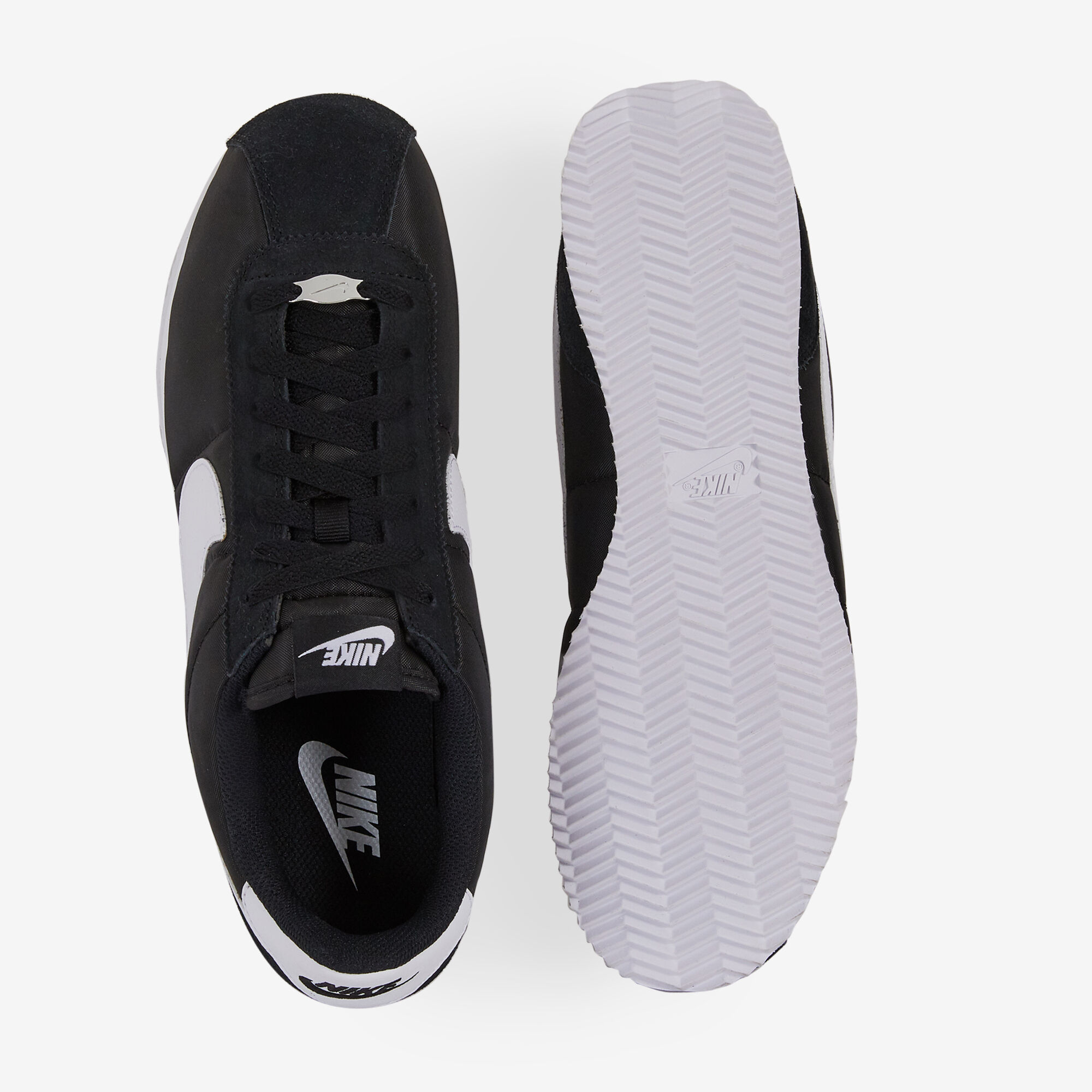 NIKE CORTEZ NYLON BLACK WHITE SNEAKERS MEN Courir