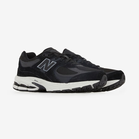 NEW BALANCE 2002r 2002R BLACK/WHITE JUNIOR