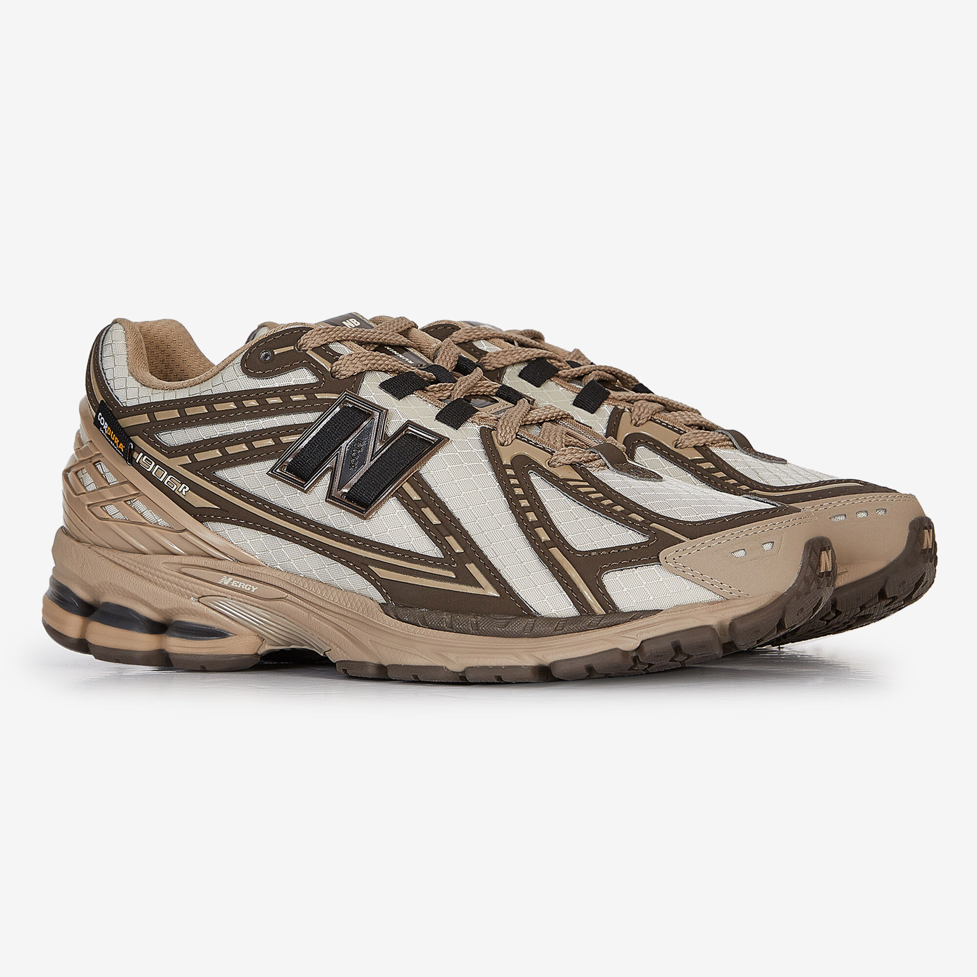 New balance Sneakers Baskets Streetwear Courir