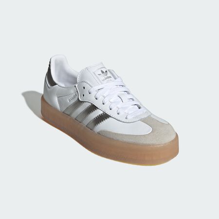 ADIDAS ORIGINALS Chaussure Sambae Cloud White / Silver Metallic / Gum FEMME