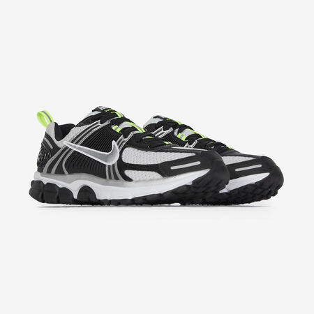 NIKE zoom vomero ZOOM VOMERO 5 BLACK/SILVER JUNIOR
