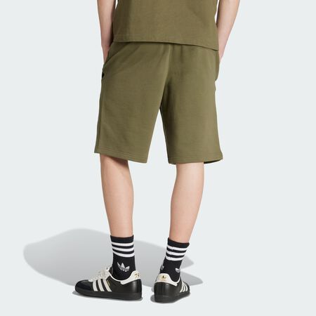 ADIDAS ORIGINALS Essential Regular Shorts Olive Strata MEN