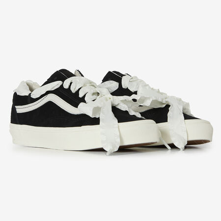 VANS old skool OLD SKOOL COQUETTE NOIR FEMME