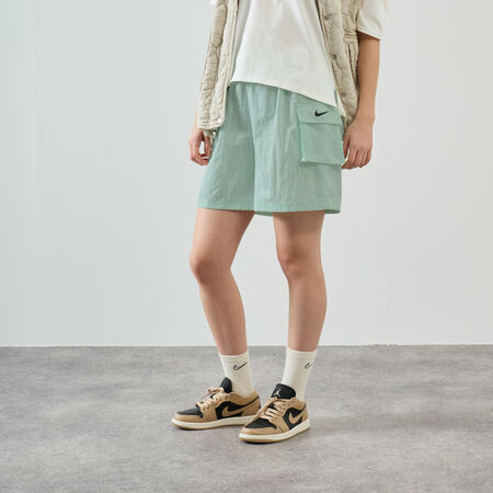 NIKE SHORT ESSENTIAL WOVEN VERT/NOIR FEMME