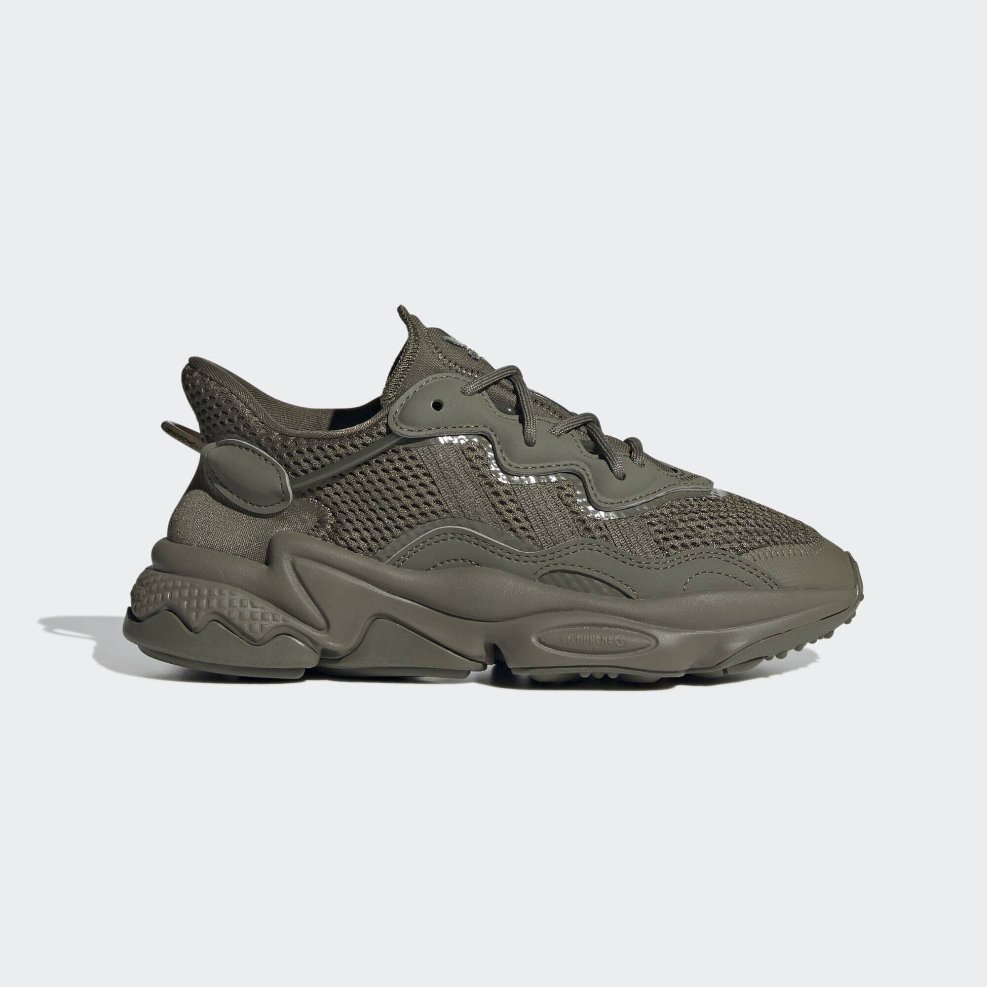 Courir ozweego store