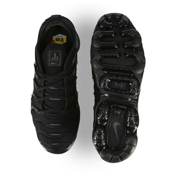 Courir vapormax plus hotsell