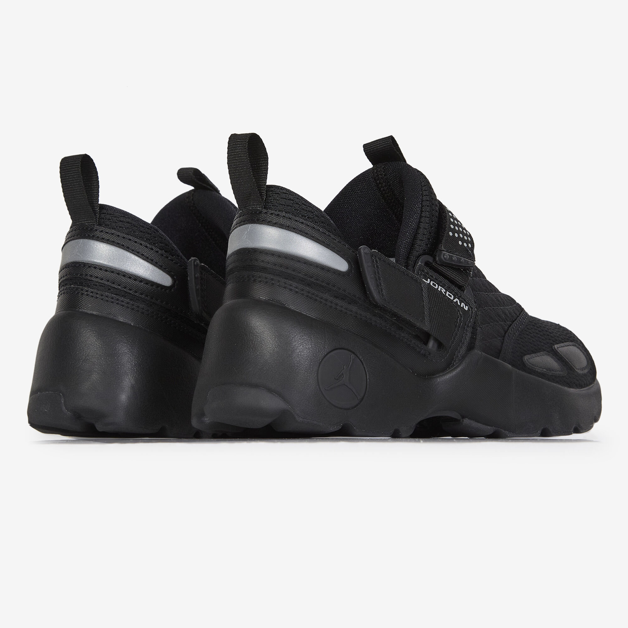 Jordan Trunner Lx - vue 4