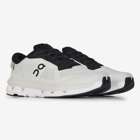 ON RUNNING CLOUDZONE WHITE/BLACK MEN