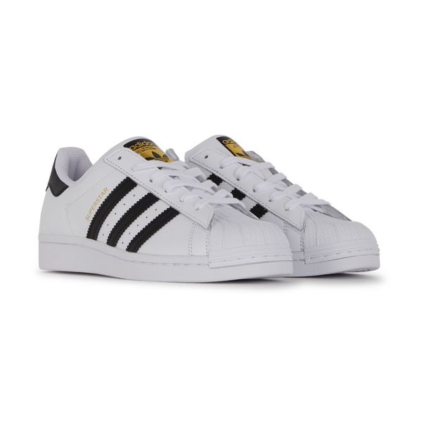SUPERSTAR
