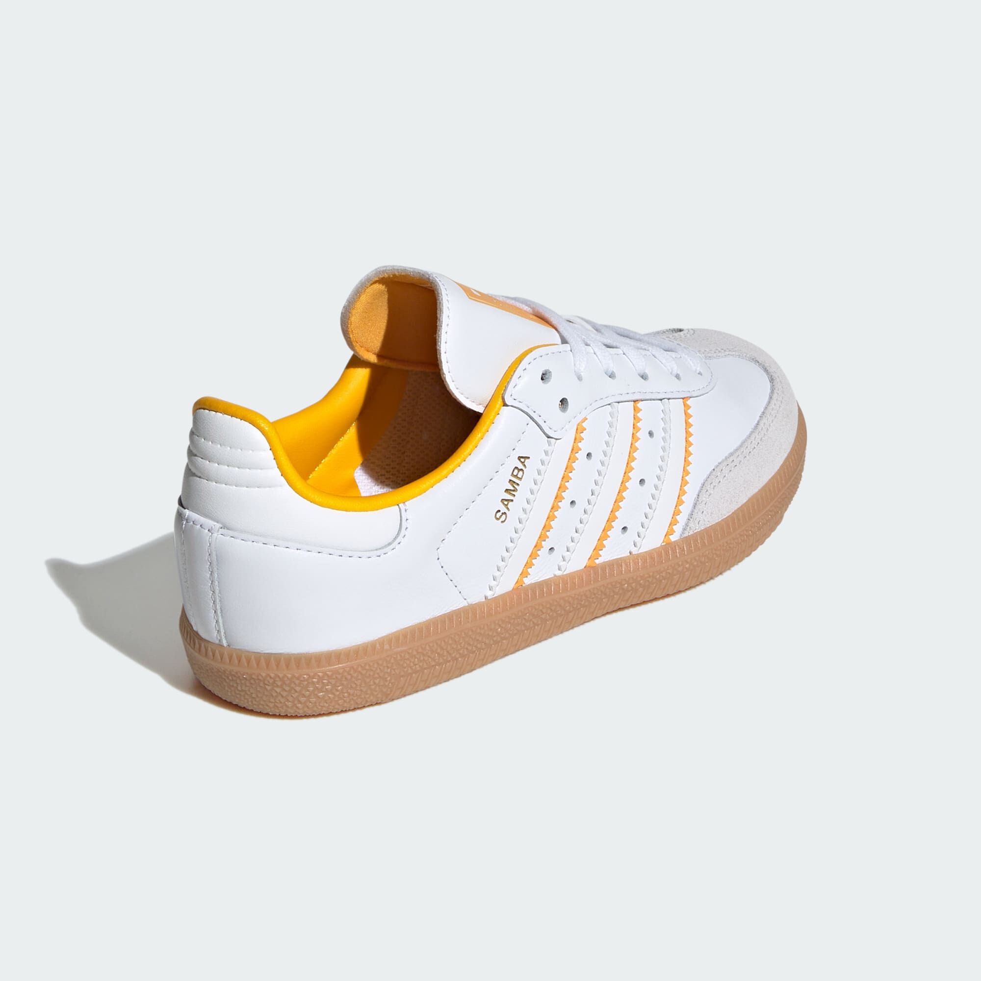 Samba og crystal white top