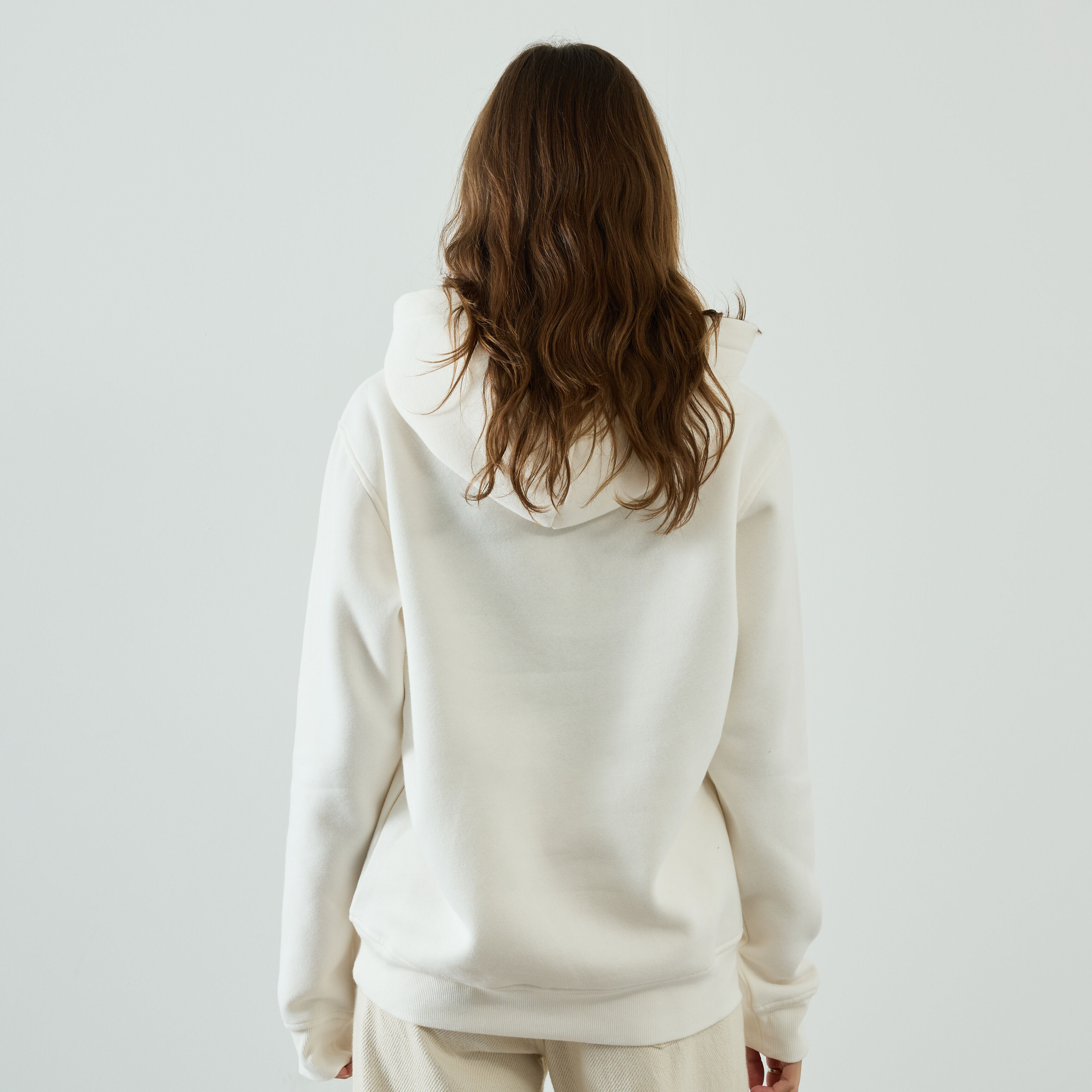 Fuzzy white sweatshirt top
