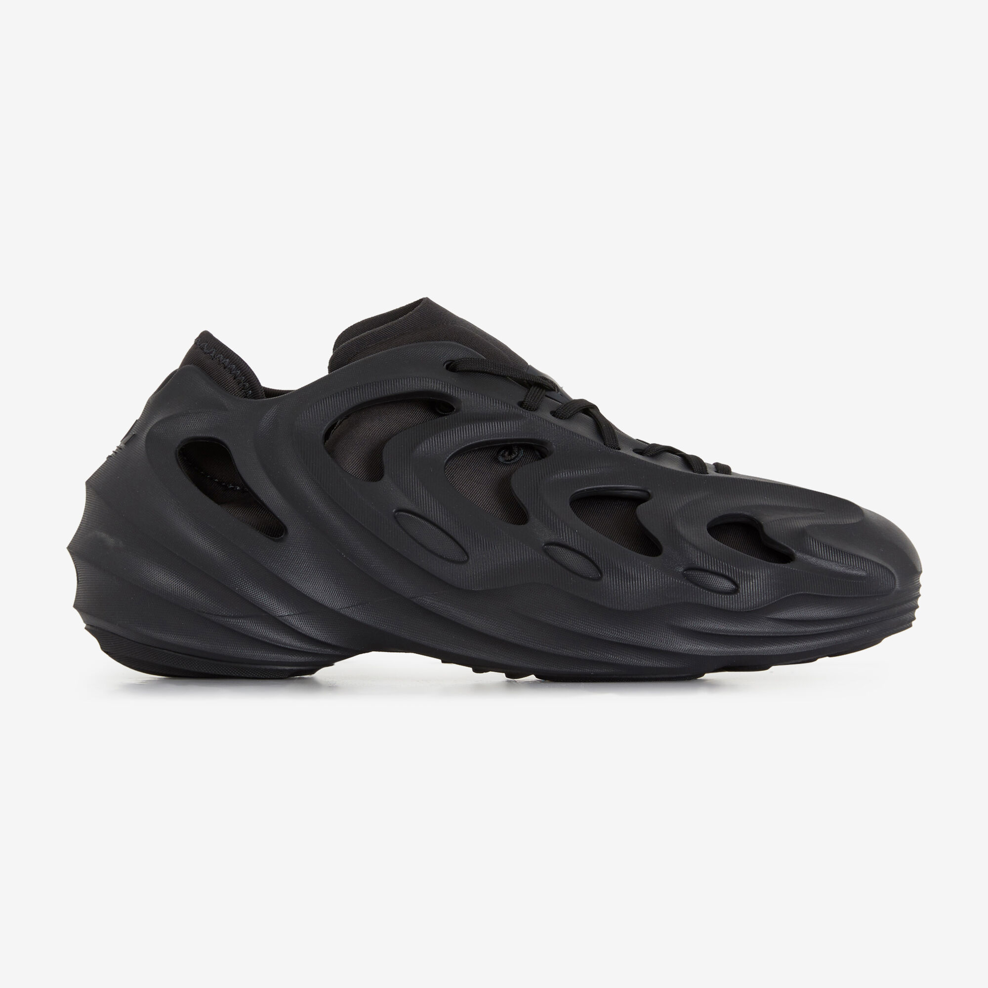 Yeezy 700 courir new arrivals