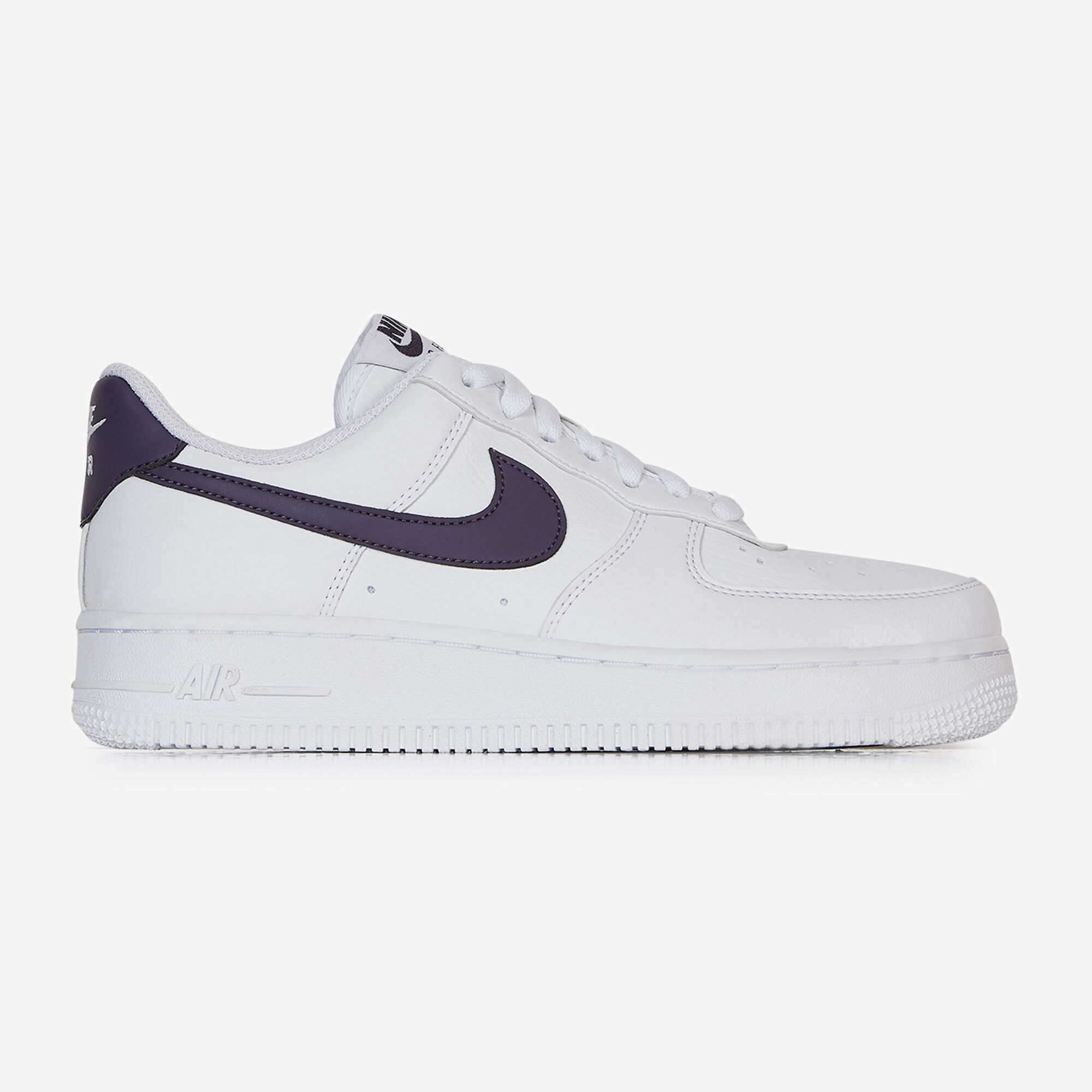NIKE AIR FORCE 1 LOW SNEAKERS FEMME BLANC NOIR LACETS Courir