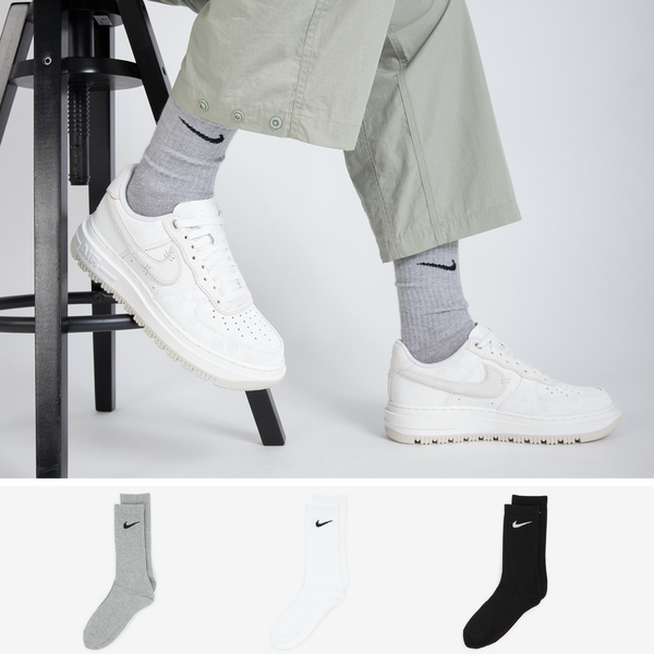 NIKE CHAUSSETTES X3 CREW GRIS CHAUSSETTE MIXTE Courir