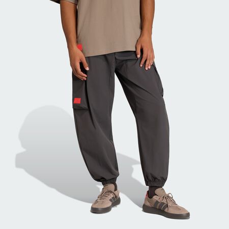 ADIDAS PERFORMANCE AUDI REVOLUT F1 TEAM ELEVATED WOVEN PANT Utility Black / Hi-Res Red MEN
