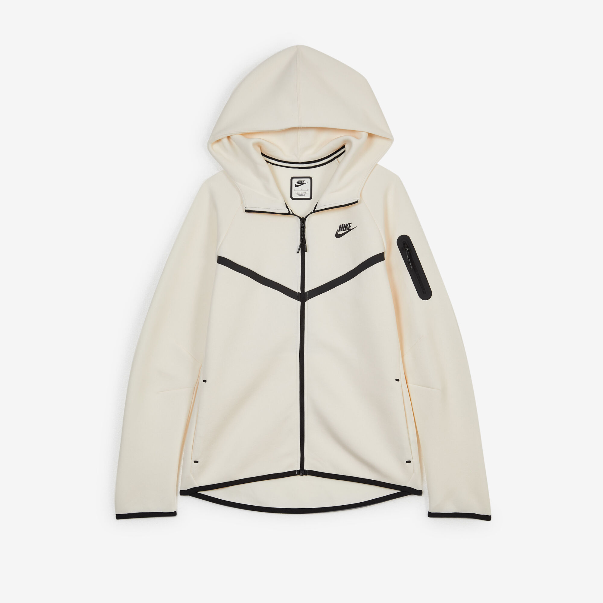 Vestes Blousons Jackets NIKE FEMME Collections 2024 Courir