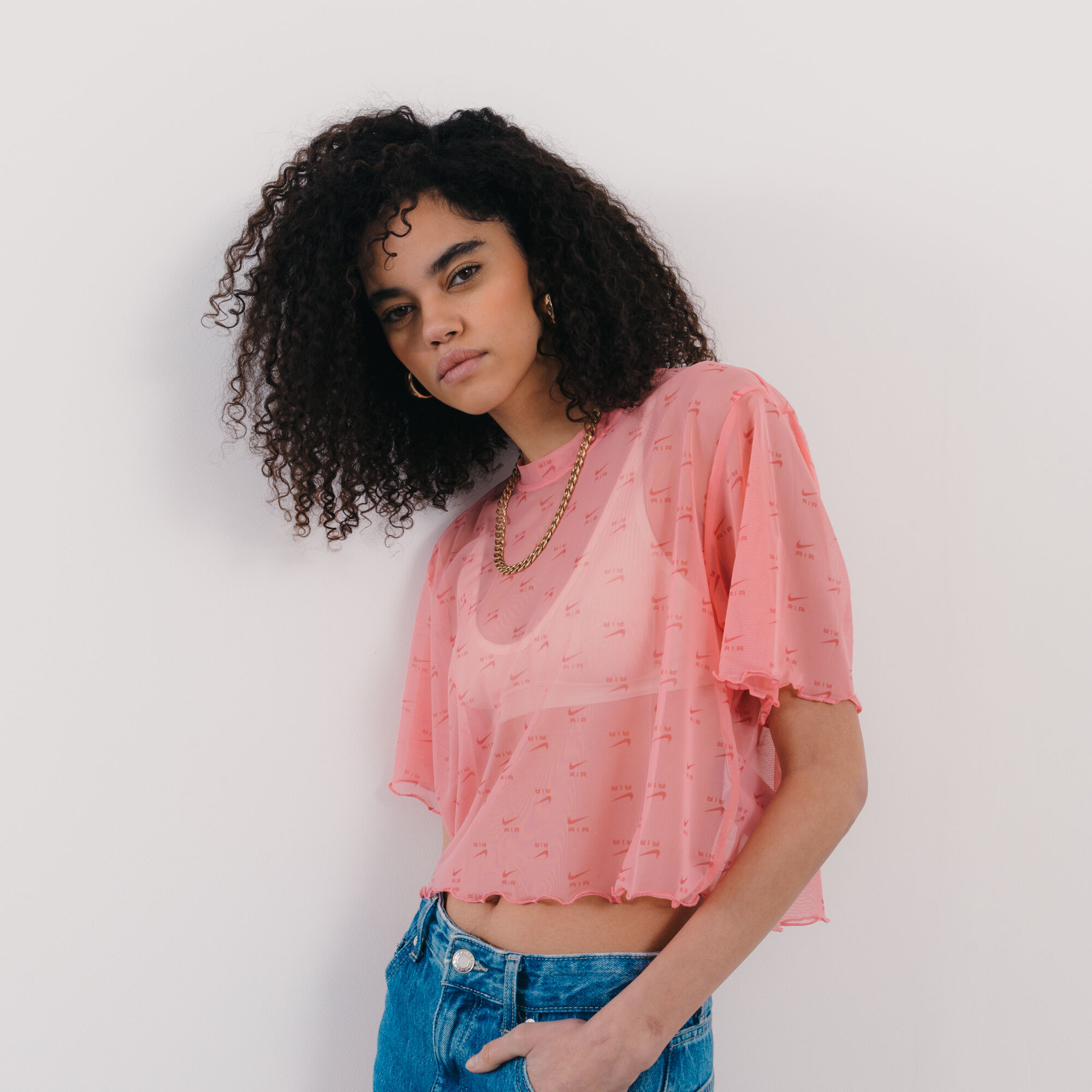 Tee shirts NIKE FEMME ROSE Collections 2024 Courir
