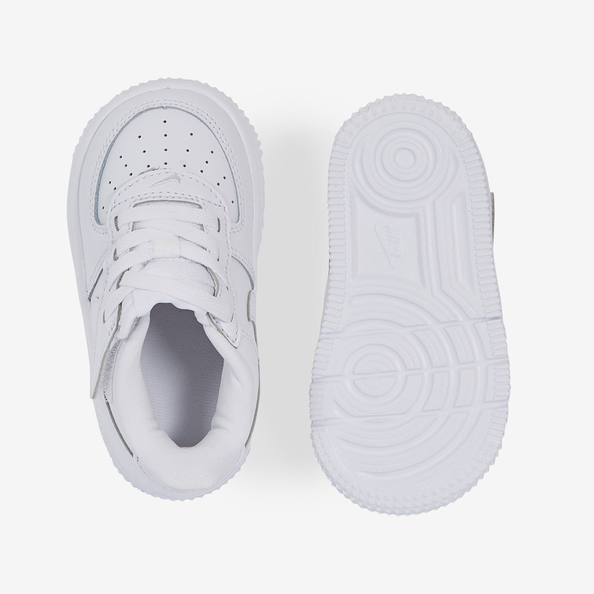 Nike air force 1 botin deals