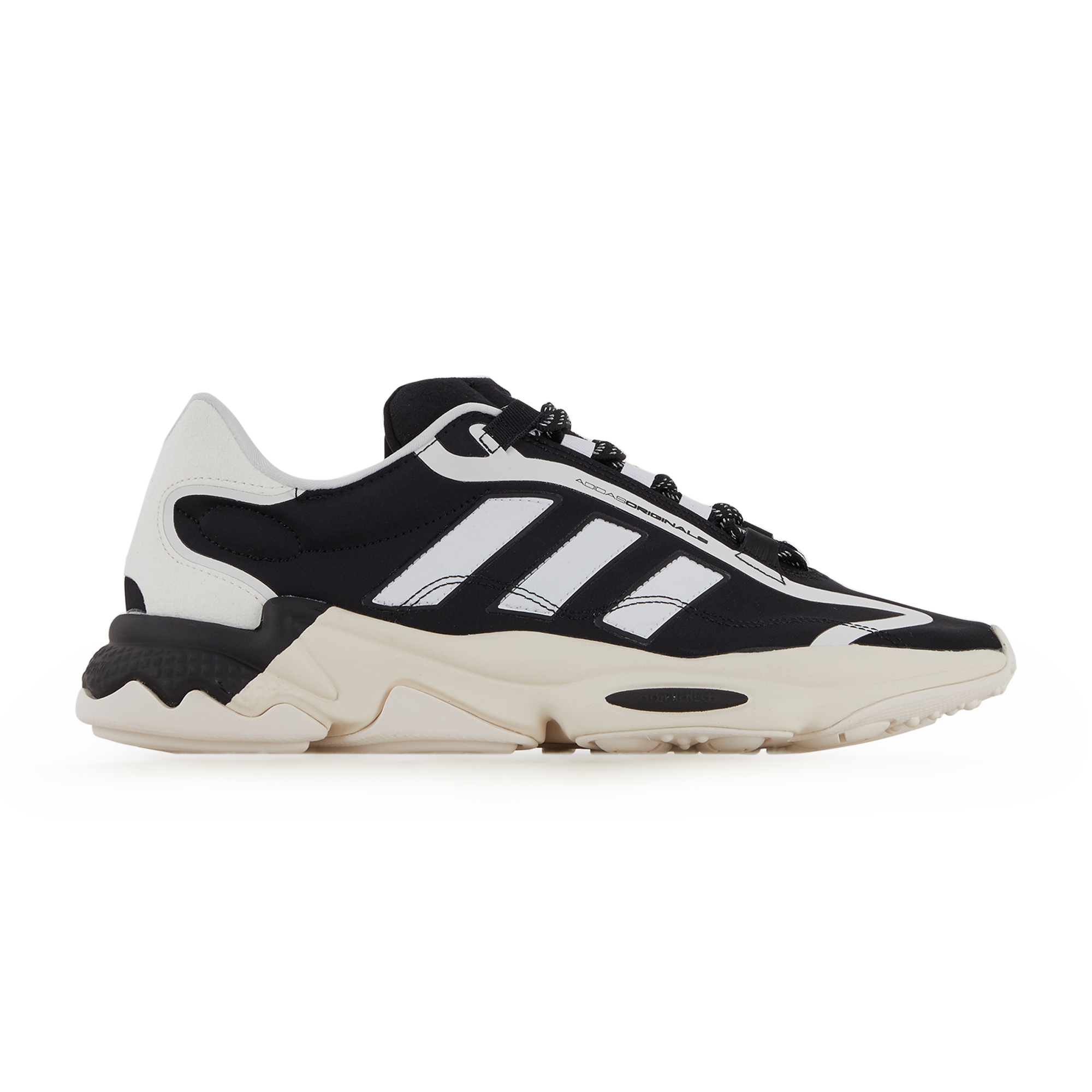 Ozweego noir courir