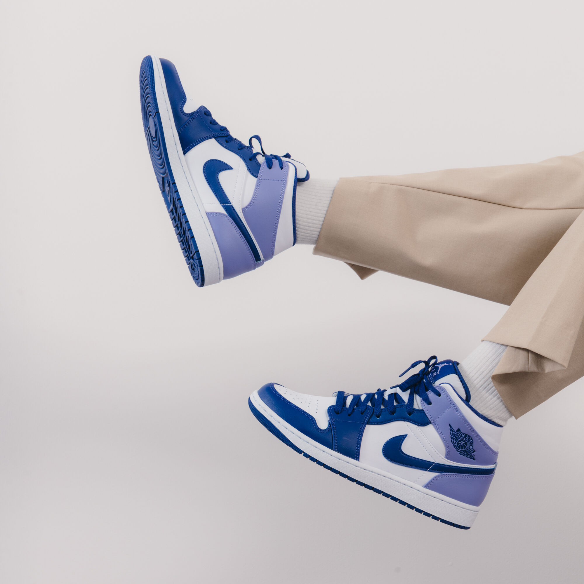 Jordan mid 1 on sale courir