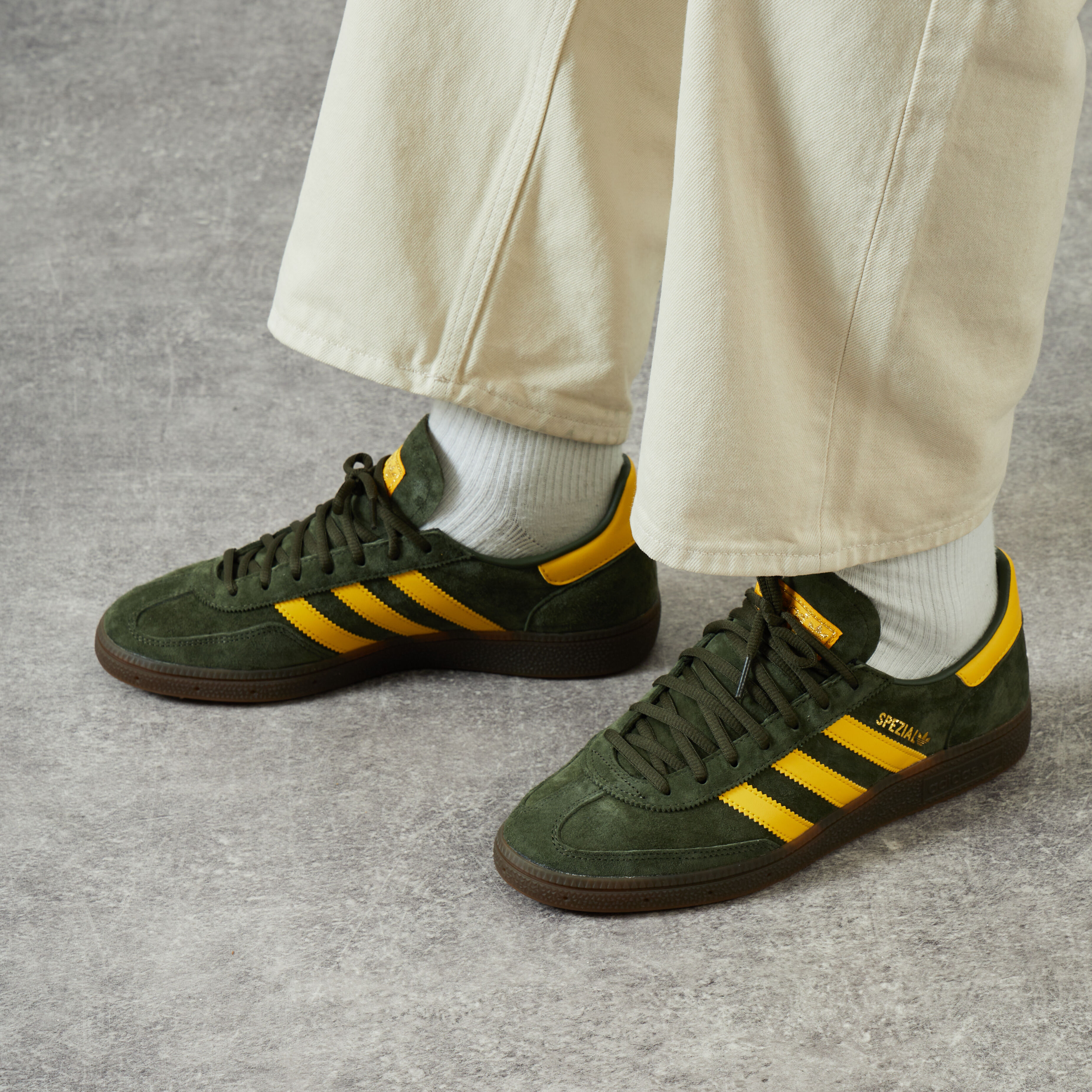 Adidas handball on sale spezial khaki