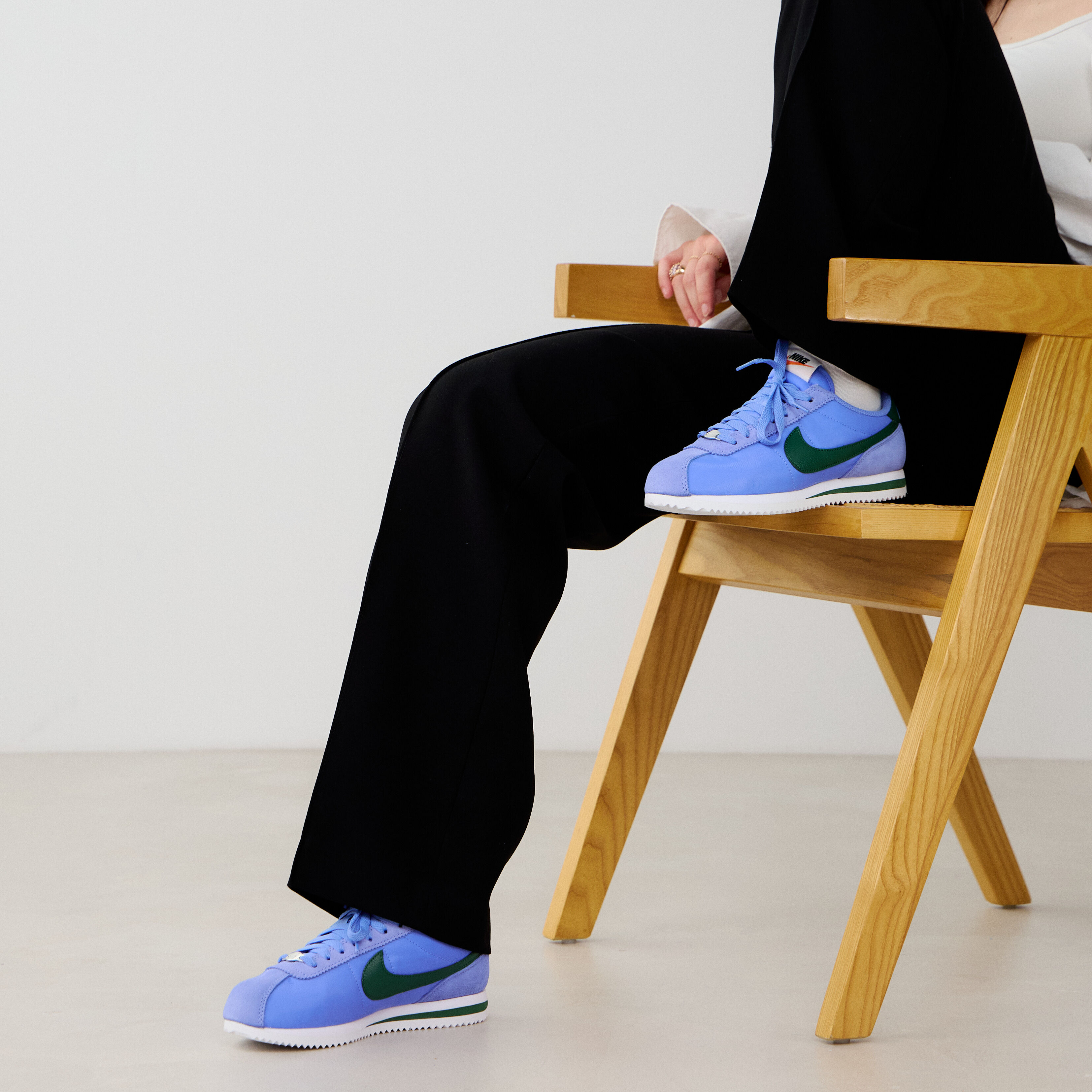 Nike cortez react deals