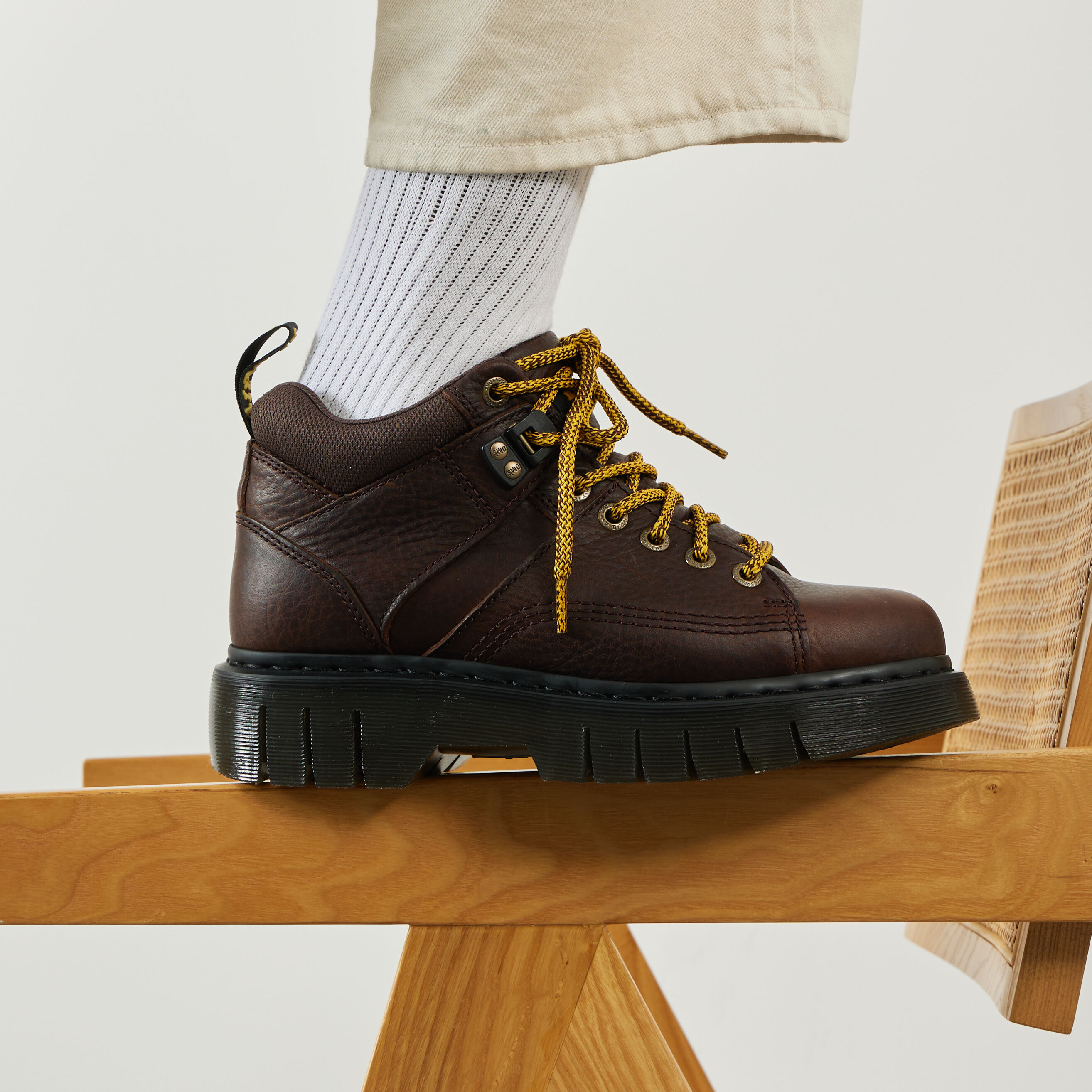 Doc martens courir deals