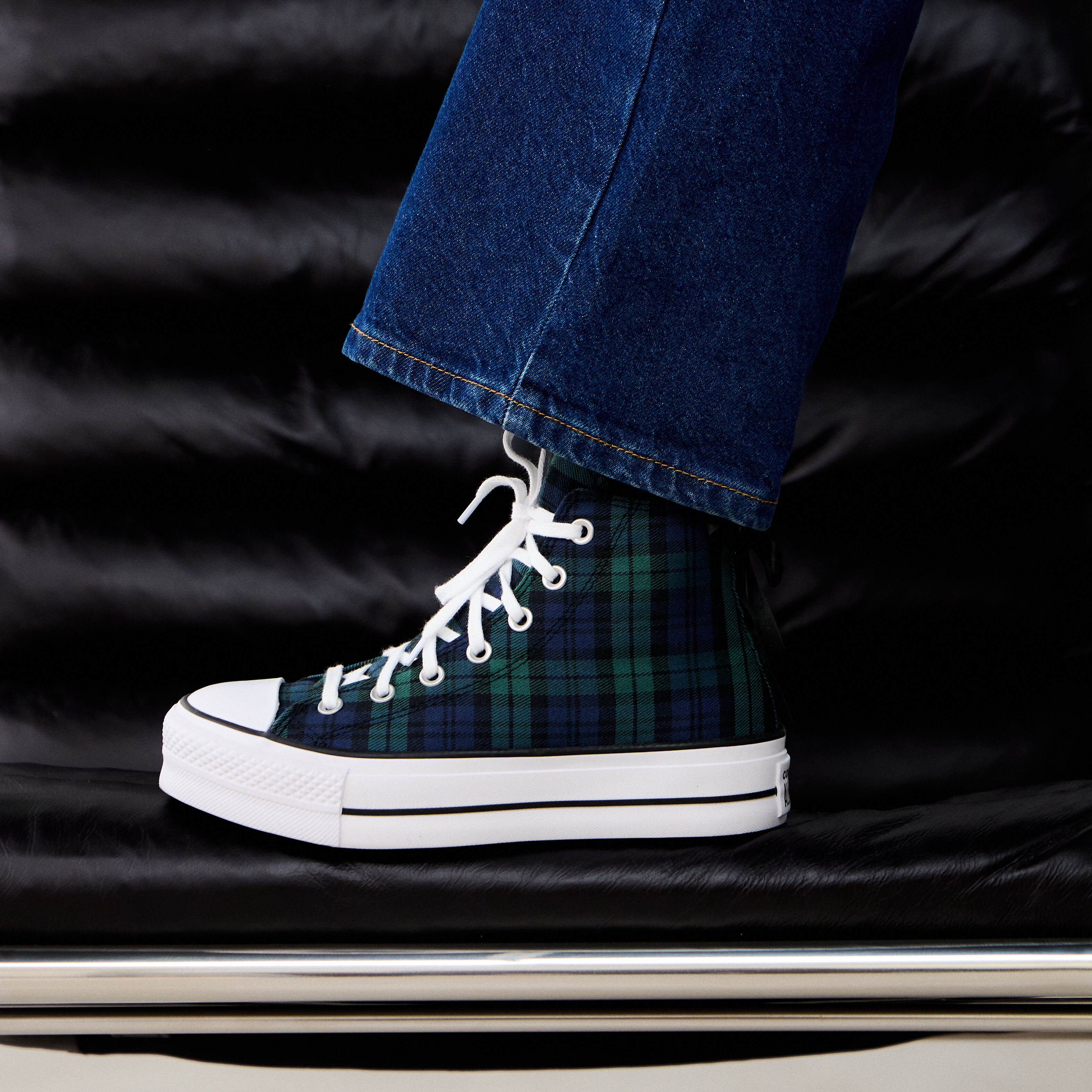 CONVERSE CHUCK TAYLOR ALL STAR LIFT HI BLUE/BLACK - SNEAKERS WOMEN