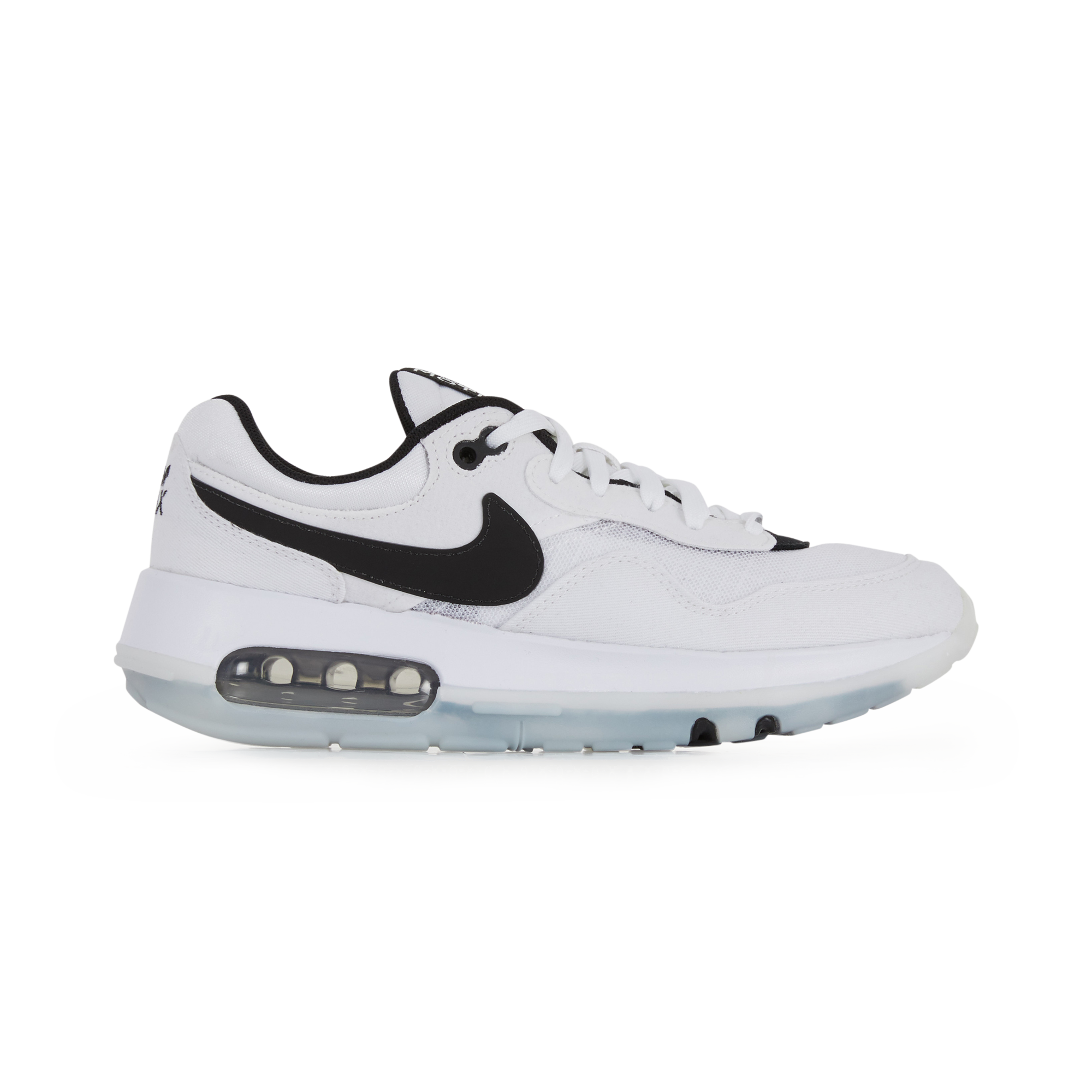 nike air max axis courir