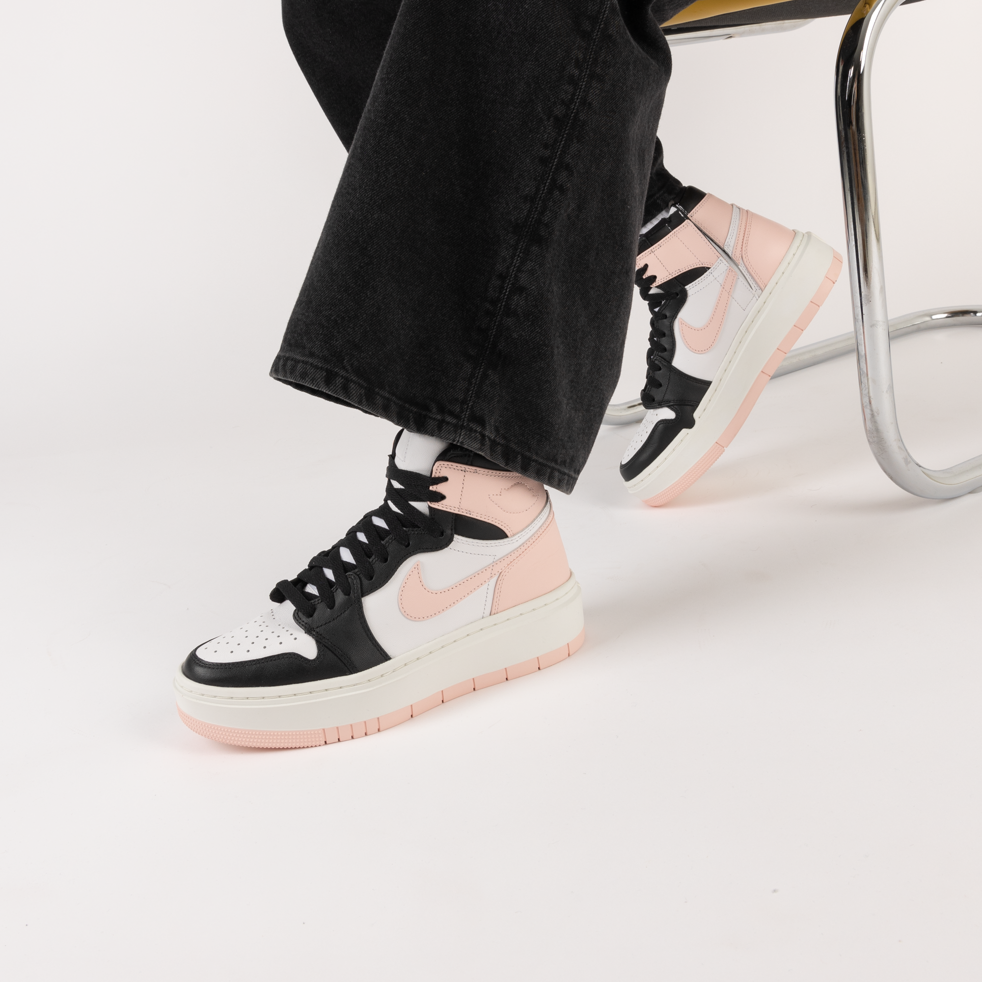 JORDAN AIR JORDAN 1 ELEVATE HIGH PINK/BLACK - SNEAKERS WOMEN