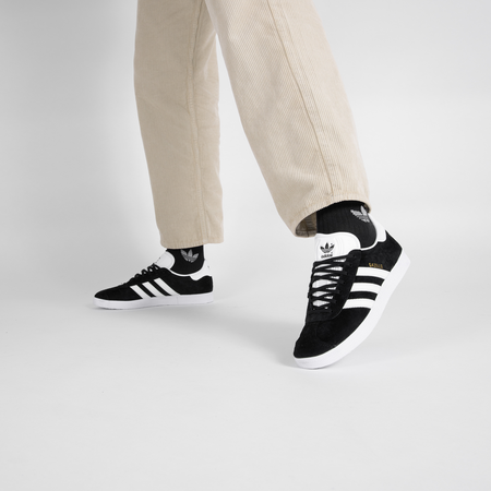ADIDAS ORIGINALS GAZELLE SNEAKERS HOMME NOIR BLANC LACETS Courir