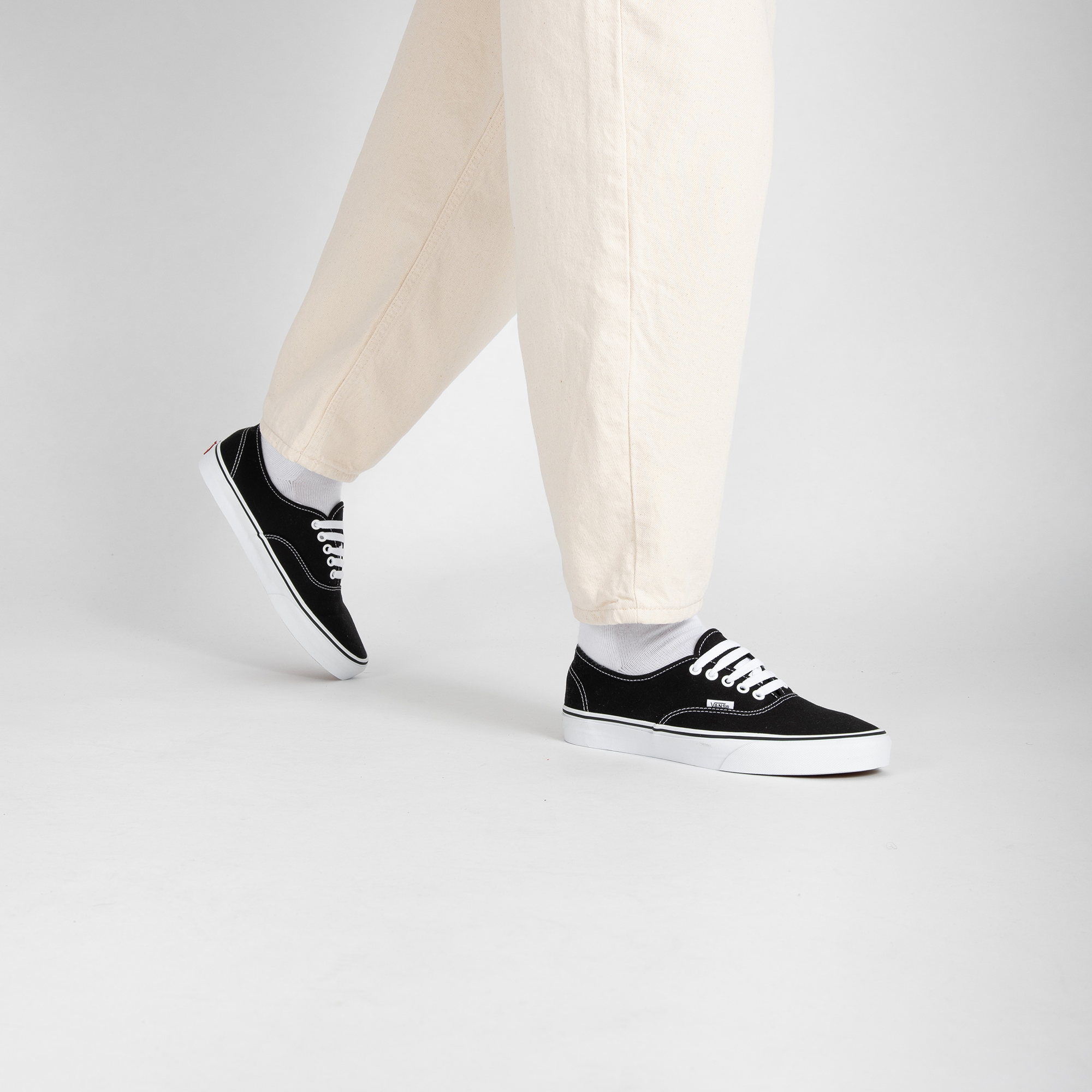 vans montante noir et blanche