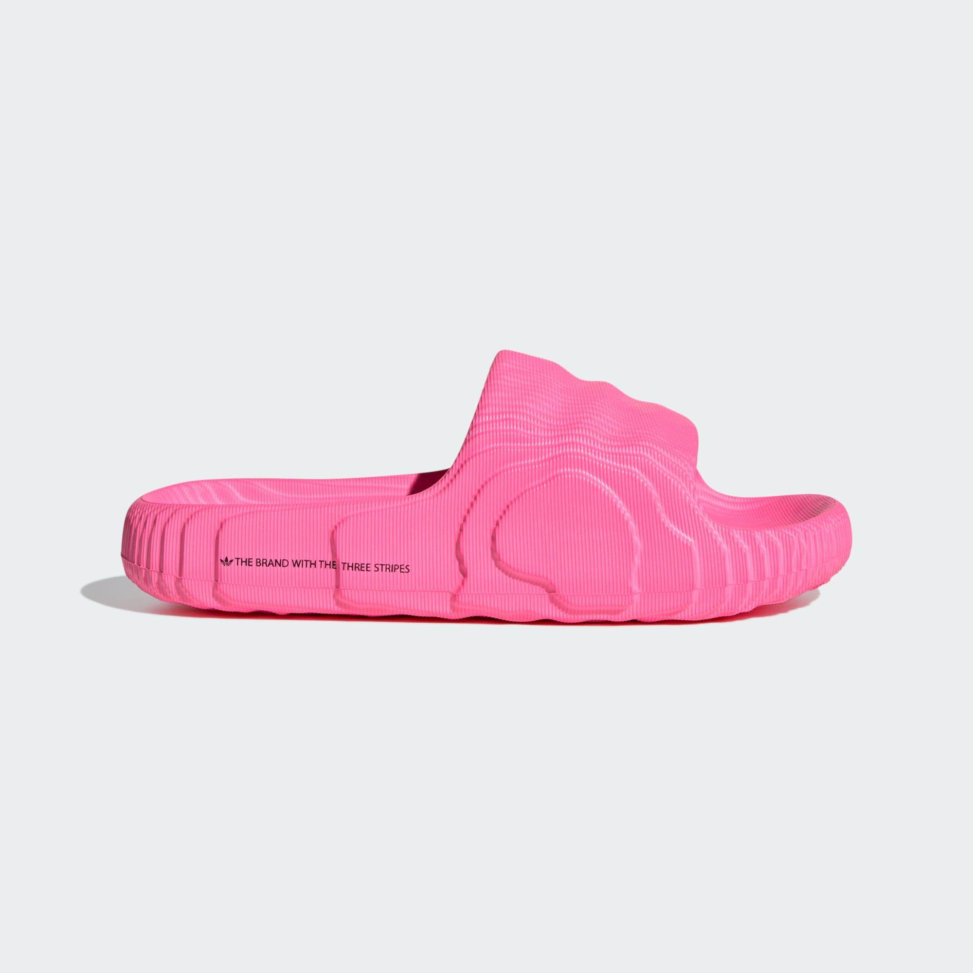 ADIDAS ORIGINALS Claquette Adilette 22 ESTIVALES FEMME Lucid Pink Core Black Lucid Pink A ENFILER SLIP ON Courir