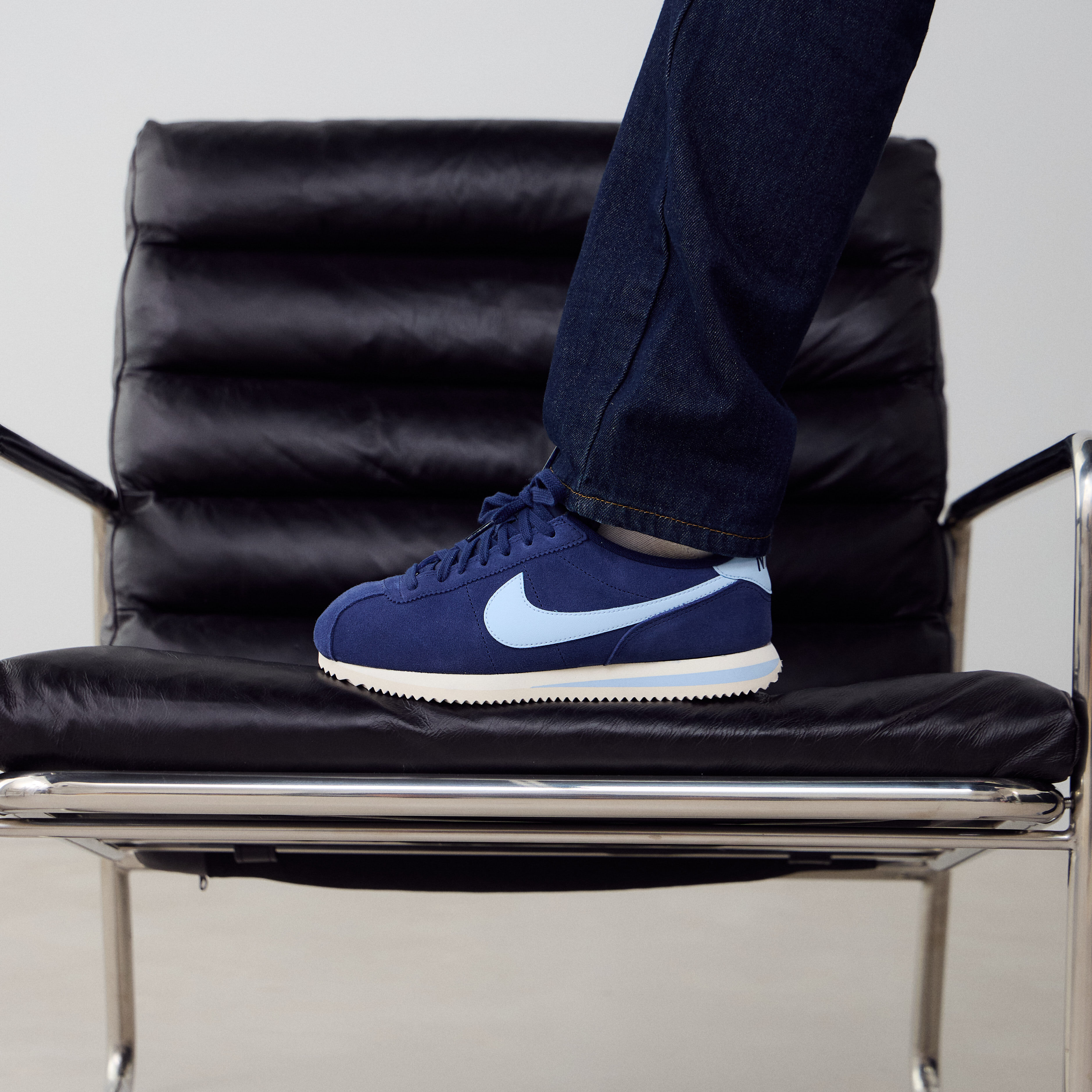 nike cortez suede blue