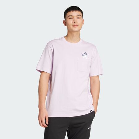 ADIDAS SPORTSWEAR T-shirt poche graphique Lounge Slides Ice Lavender HOMME