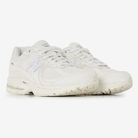 NEW BALANCE 2002r 2002R WHITE WOMEN
