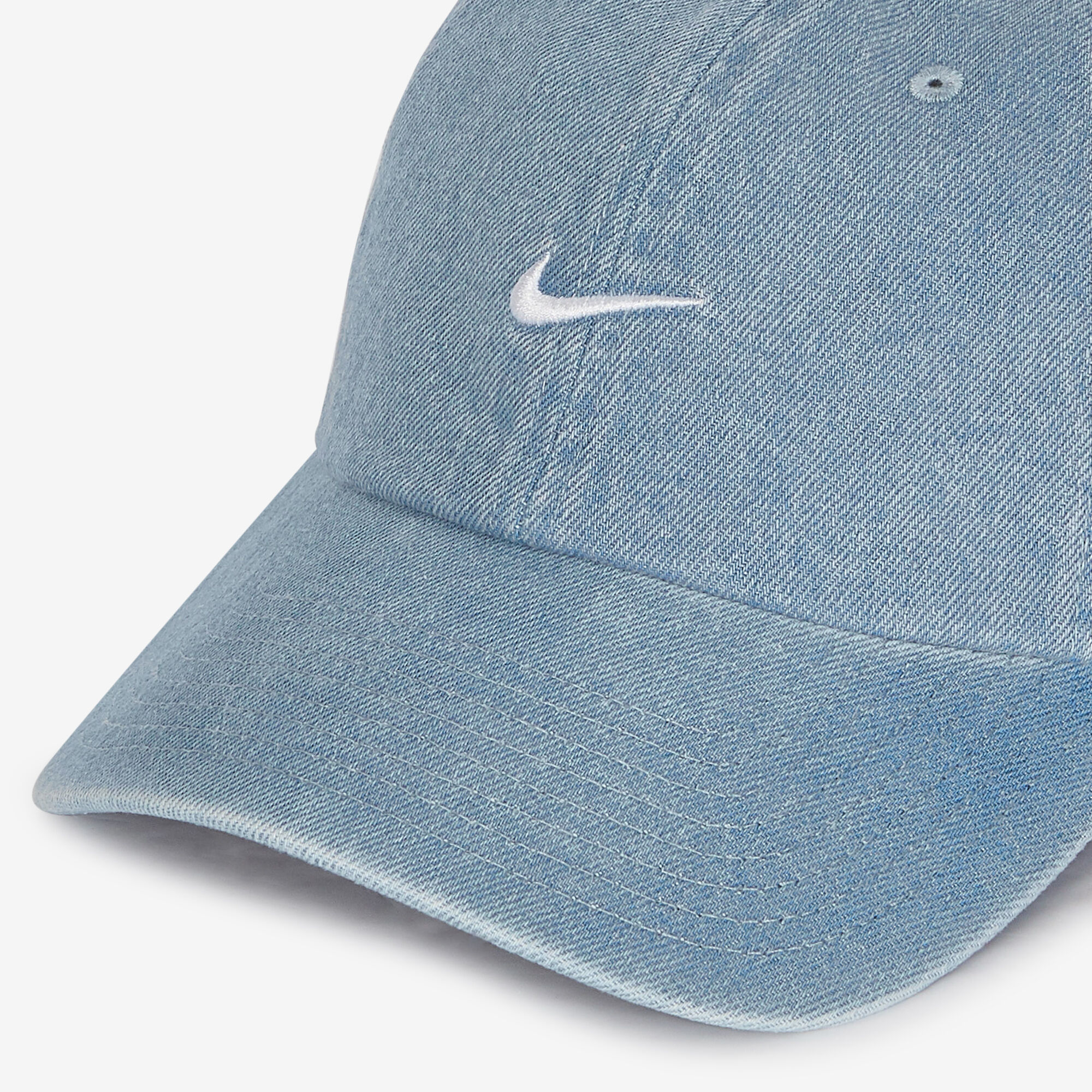 casquette nike bleu clair
