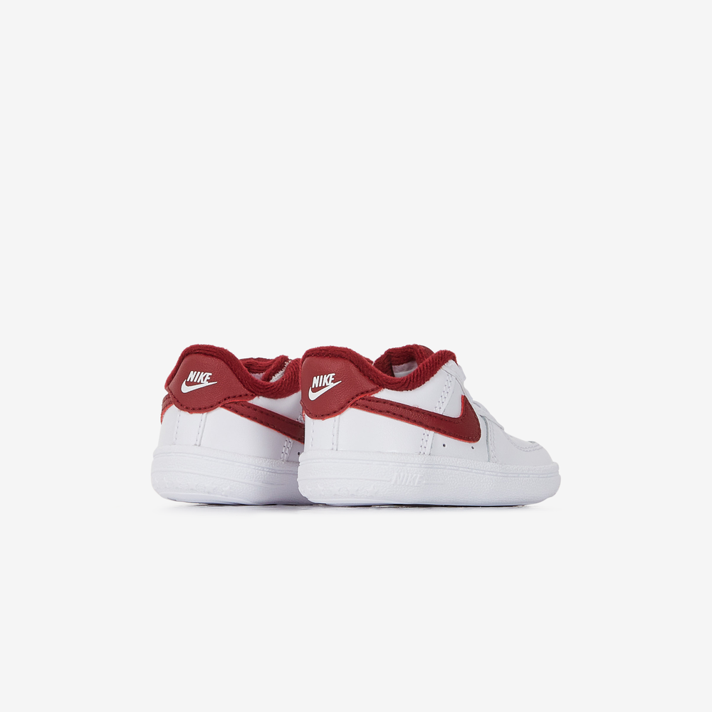 NIKE FORCE 1 CRIB SNEAKERS ENFANT BLANC ROUGE SCRATCH Courir