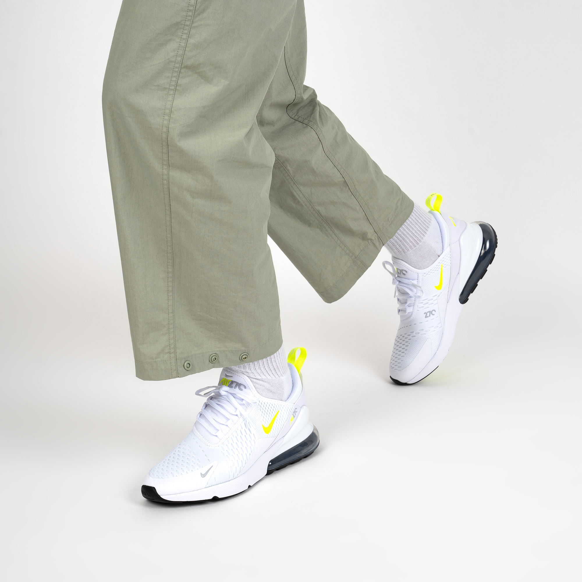 nike 270 blanche et jaune